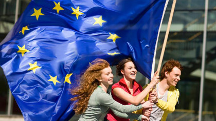 Generazioni a confronto sull'idea di Europa